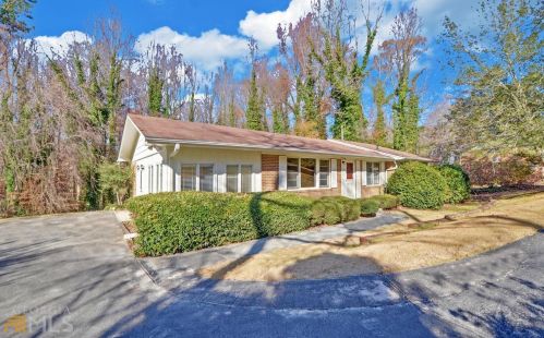 457 Valley Rd, Toccoa, GA 30577-6344