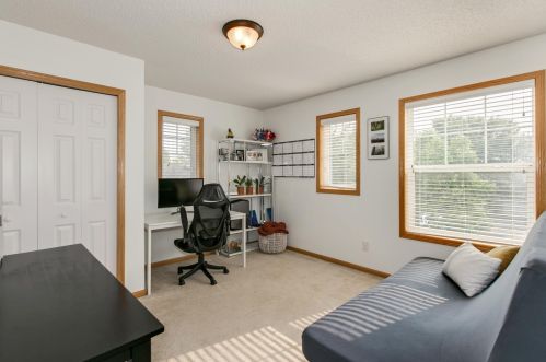 895 Drew Dr, Saint Paul MN  55129-6800 exterior