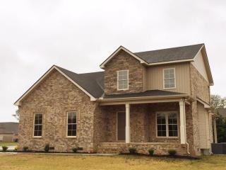 3032 Saint Andrews Dr, Murfreesboro, TN 37128-6023