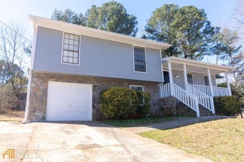 4063 Day Trail Ct, Ellenwood, GA 30294-1436