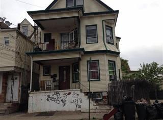 419 Rosa Parks Blvd, Paterson, NJ 07501-2695