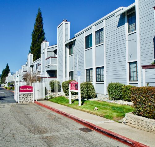 7409 Auburn Oaks Ct, Citrus Heights, CA 95621-1381