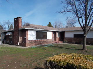 2774 Bonnyview Rd, Redding, CA 96001-4229