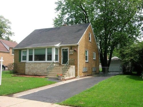 18451 Cowing Ct, Homewood, IL 60430-3334