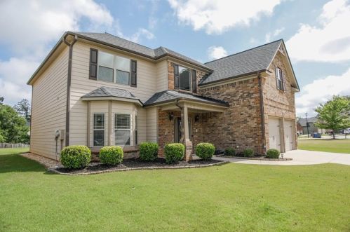 1336 Clarecastle Ln, Buford GA  30519-5085 exterior