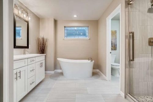 14380 Hampden Ave, Denver CO  80014-3995 exterior