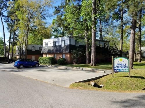 1305 Adams St, Conroe, TX 77301-1701