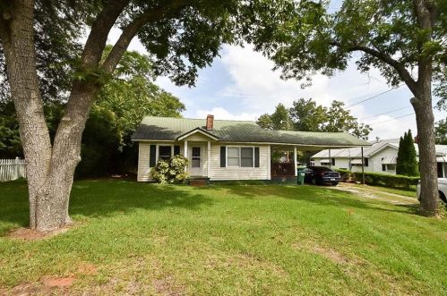 229 Harmony St, Commerce, GA 30529-2917