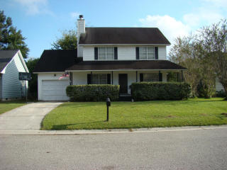557 Beechcraft St, Charleston, SC 29407-2244