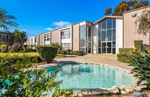 285 Moss St, Chula Vista CA  91911-2149 exterior