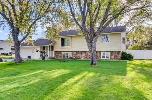 2407 Marquette Dr, Saint Cloud, MN 56301-5971