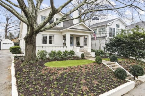 1047 High Point Dr, Atlanta, GA 30306-3234