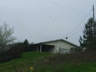 759 Douglas St, Yoncalla, OR 97499-7529