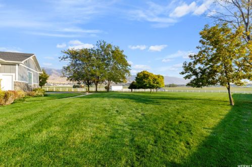 461 800, Smithfield UT 84335-1388 exterior