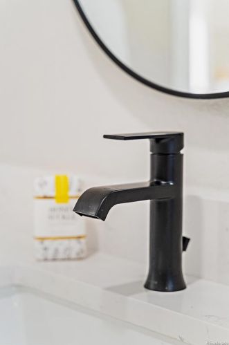 3130 Pearl St, Englewood CO  80113-2710 exterior