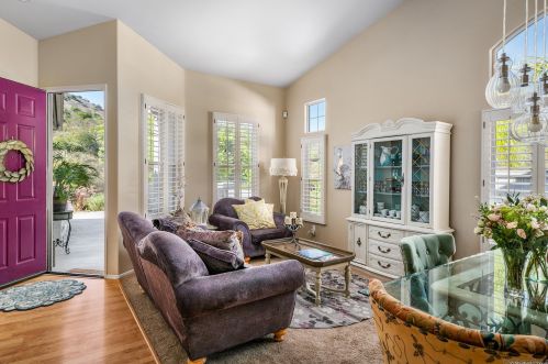 756 Bel Esprit Cir, San Marcos, CA 92069-1199