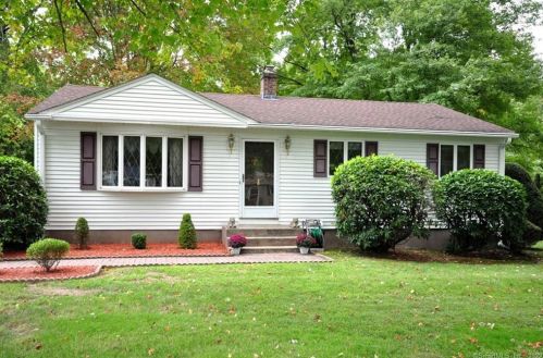 189 Scantic Meadow Rd, Wapping, CT 06074-1134