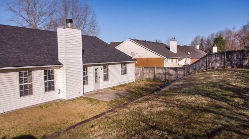 3578 Hill Pond Dr, Buford, GA 30519-7323