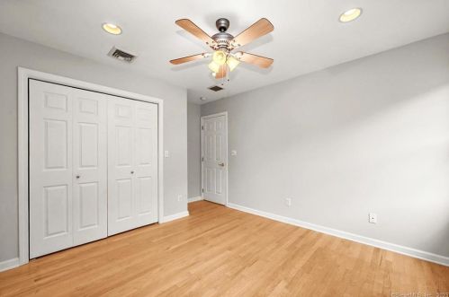 63 Turkey Roost Rd, Upper Stepney CT  06468-3127 exterior