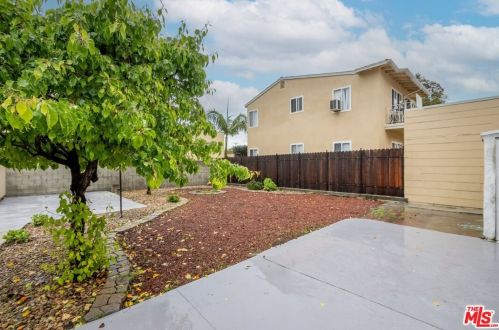 734 Adams St, Glendale CA 91206-2502 exterior