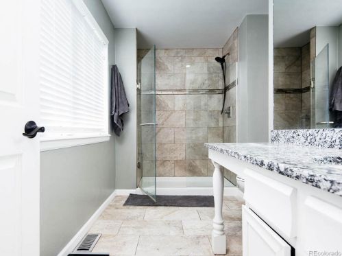 13282 Asbury Dr, Aurora CO  80014-4302 exterior