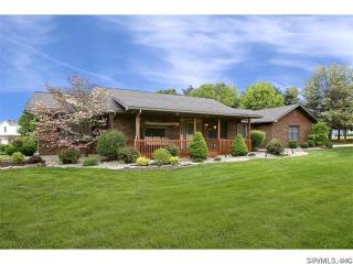 5584 Sugar Loaf Rd, Collinsville, IL 62234-6830