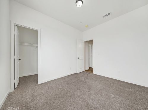 10691 Brookfield Dr, Riverside CA  92505-3961 exterior