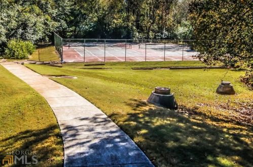 4143 Stillwater Dr, Duluth GA  30096-5594 exterior