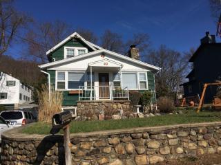 93 Shore Rd, Parsippany, NJ 07834-1142