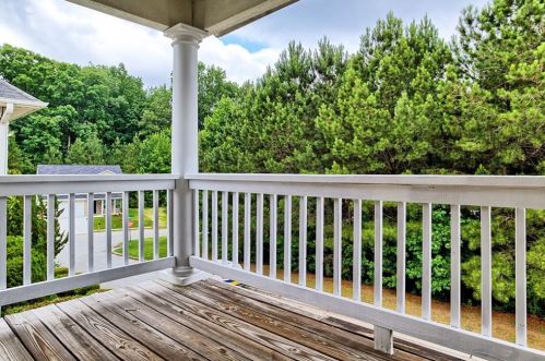 4697 High Point Ln, Atlanta GA  30349 exterior