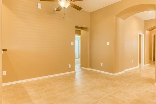 302 Round Lake Dr, Richmond TX 77469-1778 exterior