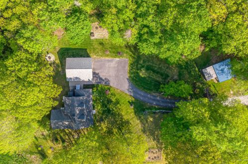 2 Youngs Ln, Freeport ME  04032-6261 exterior