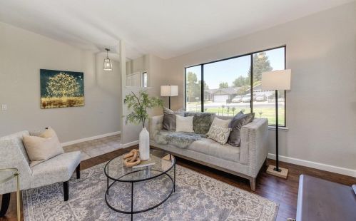 108 Ponderosa Ct, Folsom, CA 95630-4835