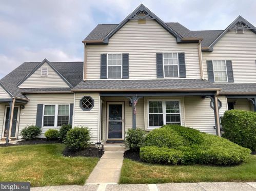 71 Knoll Dr, Blenheim, NJ 08012-5412