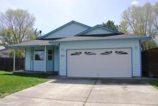 442 7th St, Prineville, OR 97754-1152