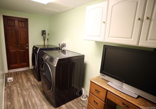 6010 4 Ave, Denver CO 80226-1802 exterior