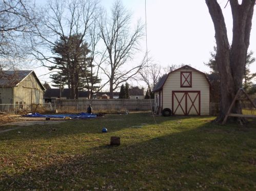 807 Maple Ave, Rockford, IL 61115-2933