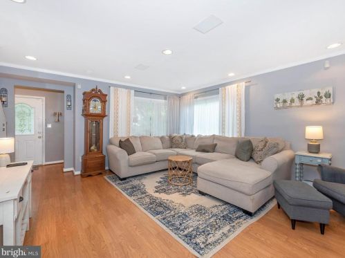 9814 Cottrell Ter, Silver Spring MD 20903-1928 exterior