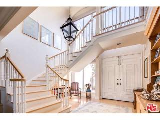 2241 Canyonback Rd, Los Angeles, CA 90049-1178