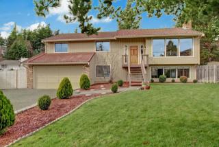 10621 237th Pl, Edmonds, WA 98020-5256