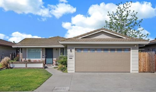 1035 Downing Dr, Lodi, CA 95242-3818