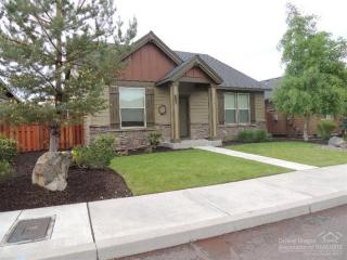 1394 Hudspeth Rd, Prineville OR  97754-1376 exterior