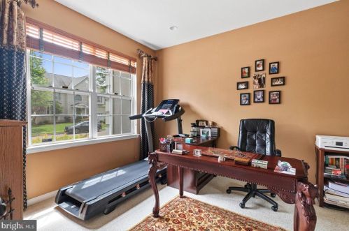 13 Colts Run Rd, Princeton NJ  08540-8593 exterior