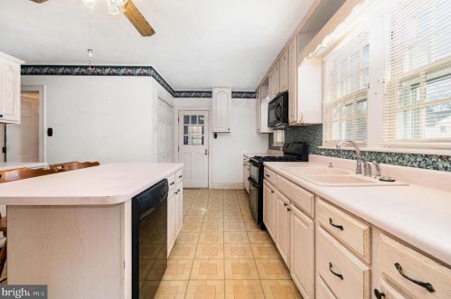 601 Mccosh St, Hanover PA 17331-1839 exterior