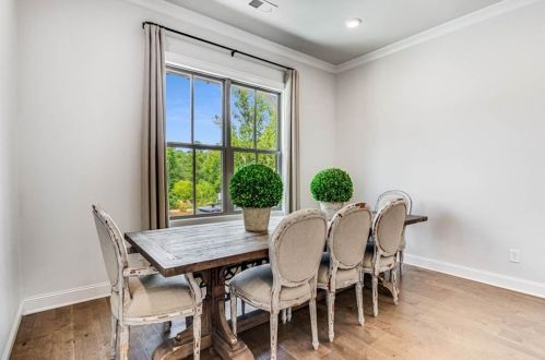 3810 White St, Suwanee GA  30024-1806 exterior