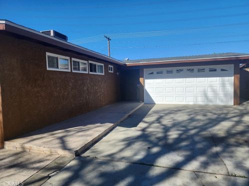 3873 Abbeywood Ave, Whittier, CA 90601-1804