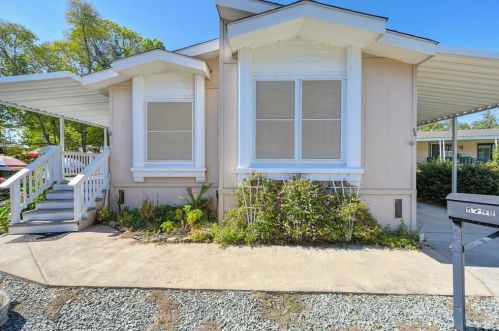 86 Monterey Ln, Folsom, CA 95630-1733
