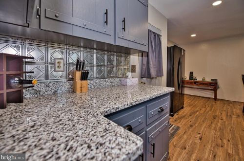 966 Alexander Spring Rd, Carlisle PA  17015-7938 exterior