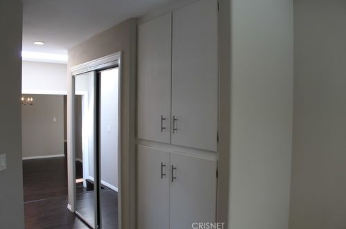 1674 Chateau Pl, Anaheim CA 92802-1517 exterior