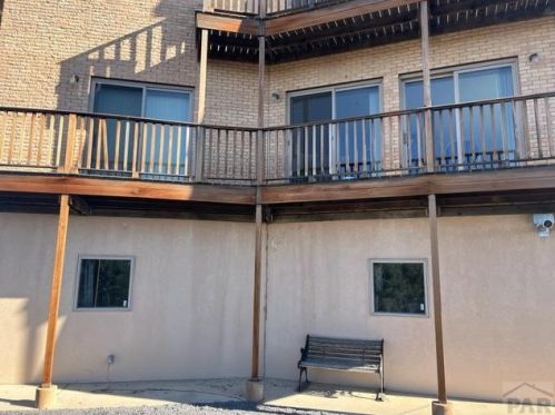 7719 Willow Spring Dr, Pueblo, CO 81004-9757